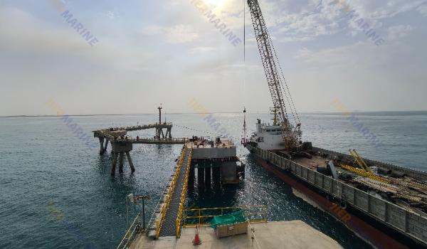 กรวยบังโคลนสำหรับท่าเรือ