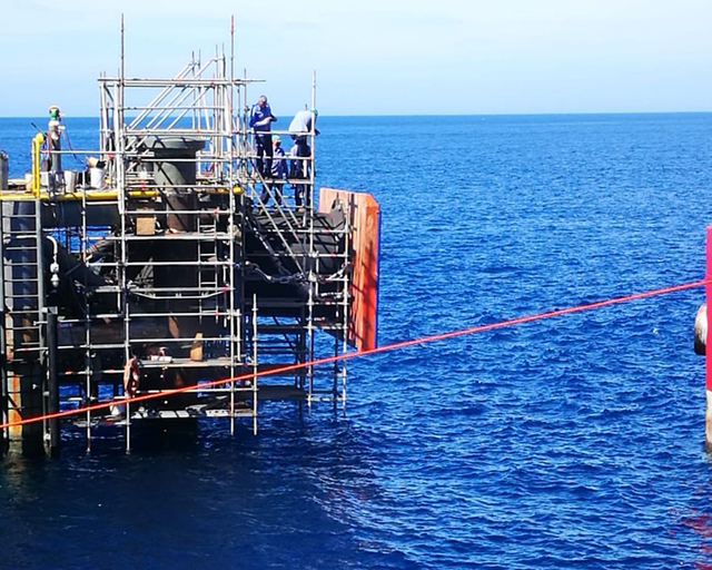 กันชน Jier Marine Super Cell สำหรับเรือบรรทุกน้ำมันในอิตาลี FP