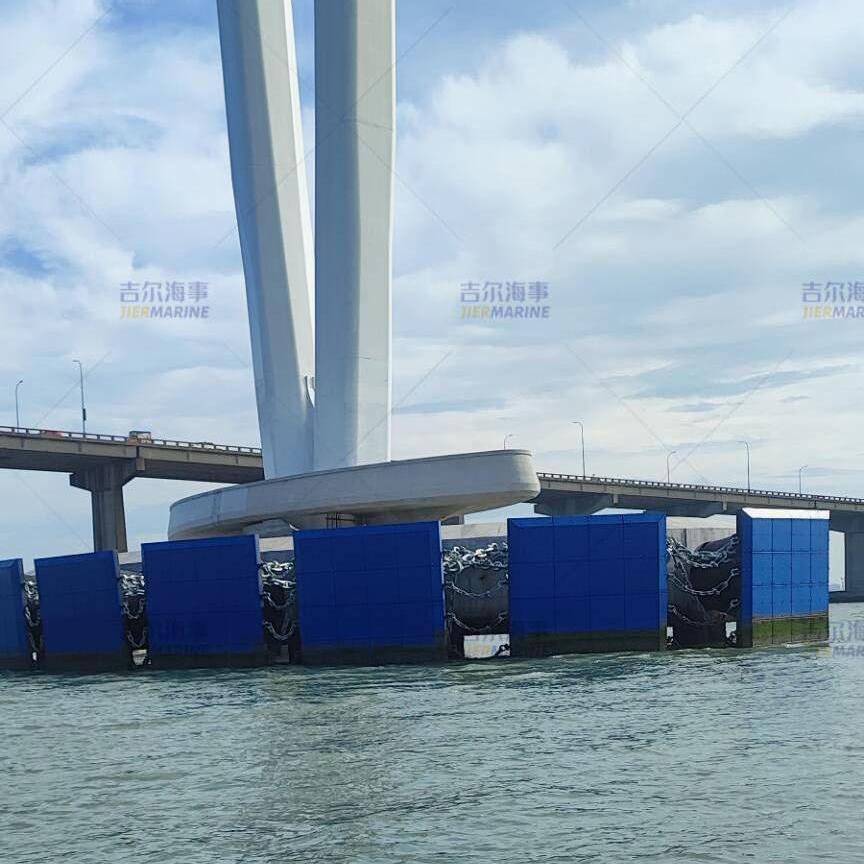 การตรวจสอบการยอมรับ: Super Cone Fender, Arch Fender และ Cleat Bollard สำหรับปีนัง, มาเลเซีย (JCO、 JBC)