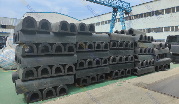 ดี เฟนเดอร์ ออฟ เจอร์มารีน